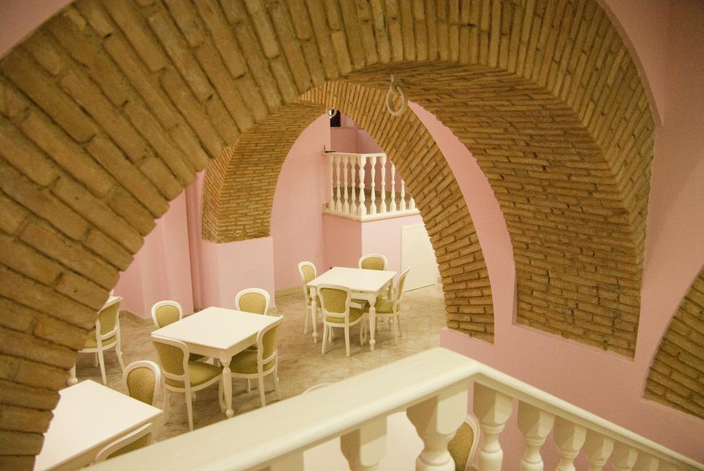 Palazzo Reginella Aparthotel Bovalino Marina Bagian luar foto