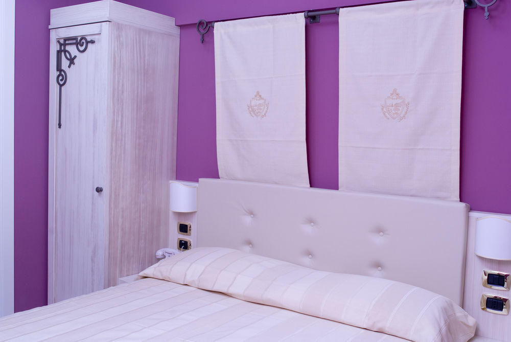 Palazzo Reginella Aparthotel Bovalino Marina Bagian luar foto